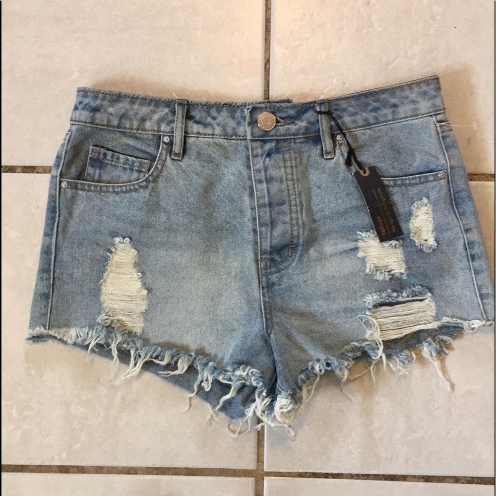 NWT HI RISE JEAN SHORTS - Picture 1 of 11